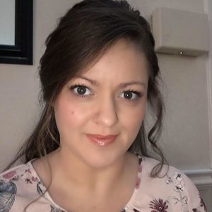 Meet your Posher, Pamela